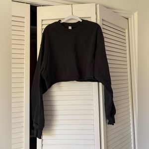 Alo yoga soft black cropped sweatshirt